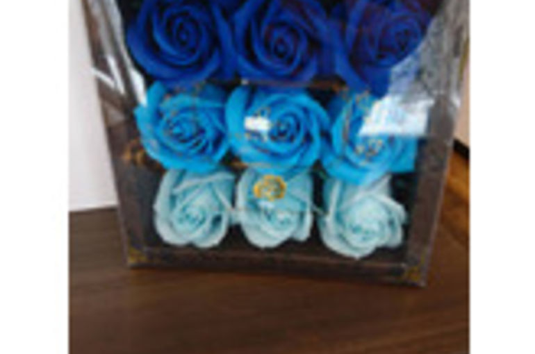 ソープフラワーブルーの薔薇