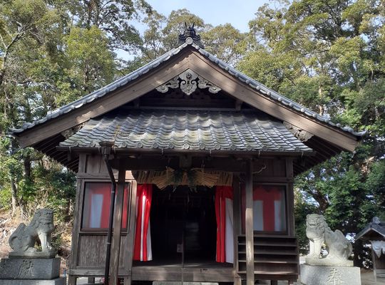 福岡市早良区野芥のエステサロンドルチェヴィータ★初詣！最強のパワースポットは氏神様！