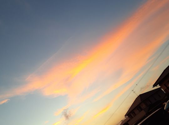 福岡市早良区野芥のエステサロンドルチェヴィータ★幻想的な夏の夕焼け