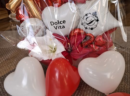 福岡市早良区ドルチェヴィータ★7周年のお祝いをありがとうございます！