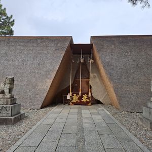 福岡市早良区ドルチェヴィータ★強力なパワースポット鳥飼八幡宮様