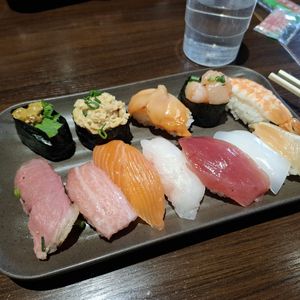 福岡市早良区ドルチェヴィータ★博多豊一ベイサイドプレイス博多お寿司ランチ