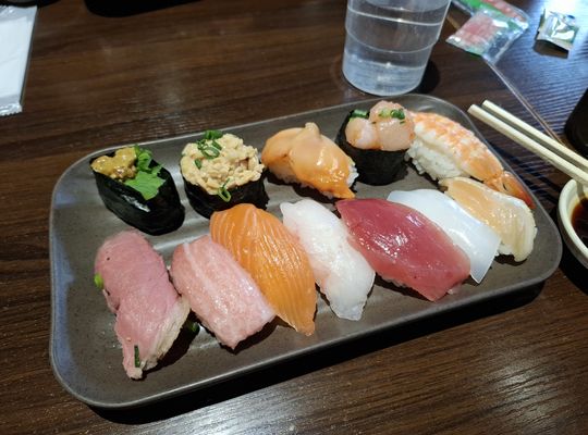 福岡市早良区ドルチェヴィータ★博多豊一ベイサイドプレイス博多お寿司ランチ